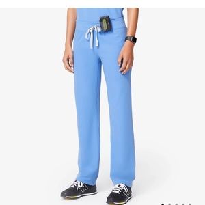 Figs Livingston women’s scrub pants ciel blue med
